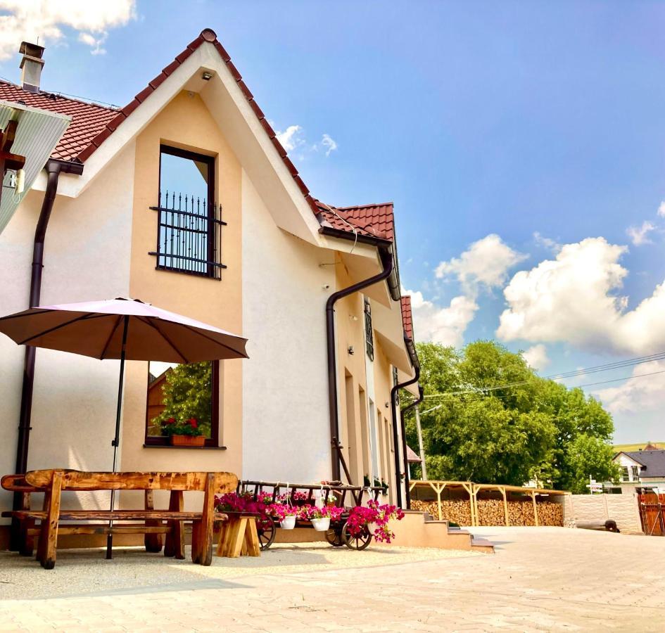 Vila Lesana Nová Lesná 외부 사진